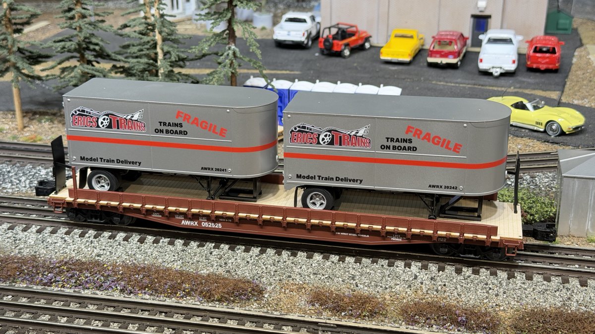 Appachian & Western Flatcar w/Trailers (alternate view)