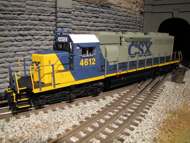 CSX SD40 #4612 w/TMCC