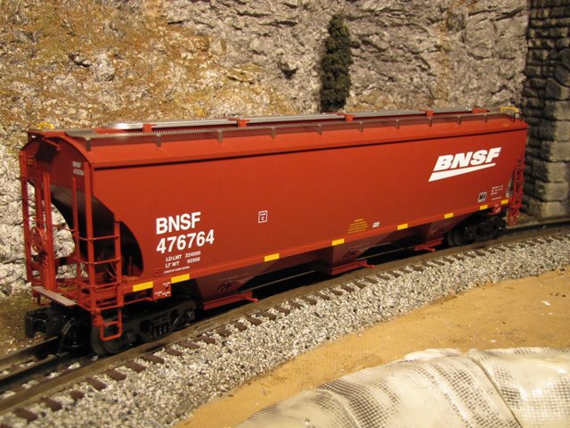 Trinity Covered Hopper #475764