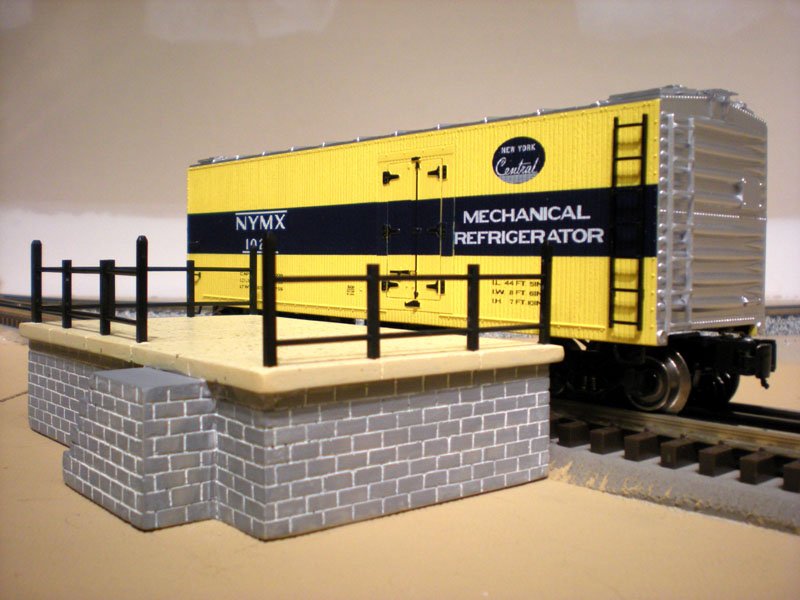 K-line by Lionel NYC Operating Milk Cart w/Unloading Platform