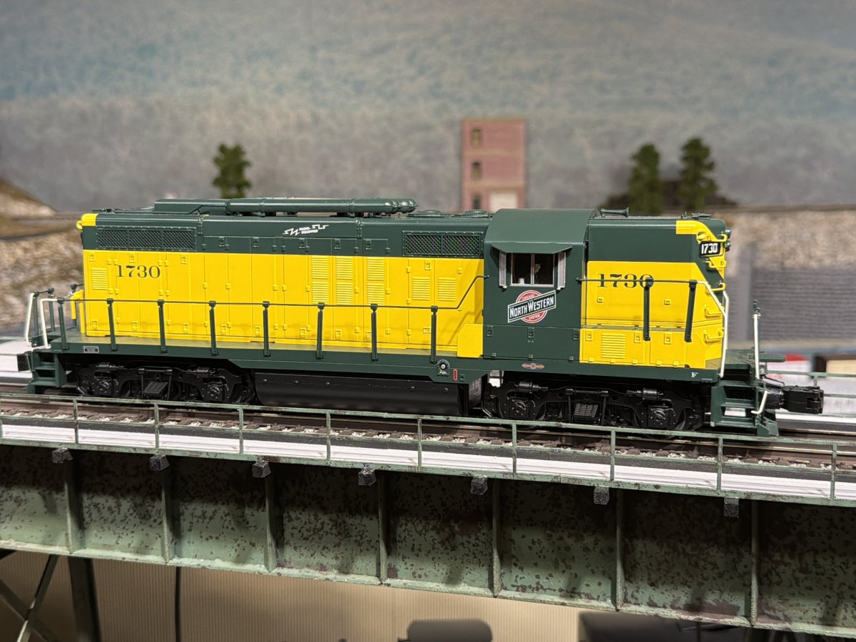 Chicago & North Western Torpedo GP9