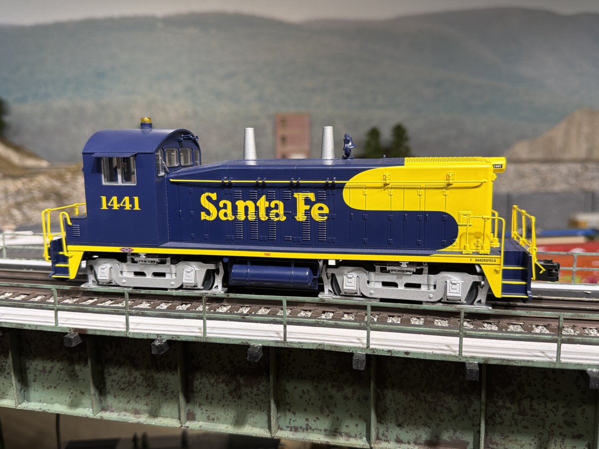 Santa Fe SW1200