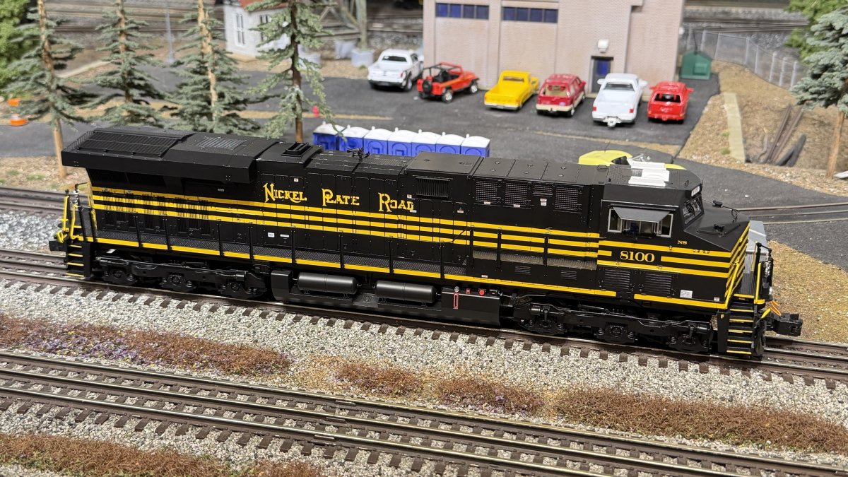 NKP Heritage ES44