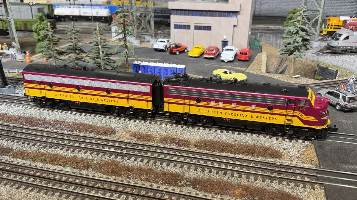 AC&W F9 AB