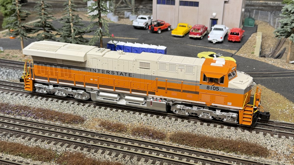 Interstate Heritage ES44