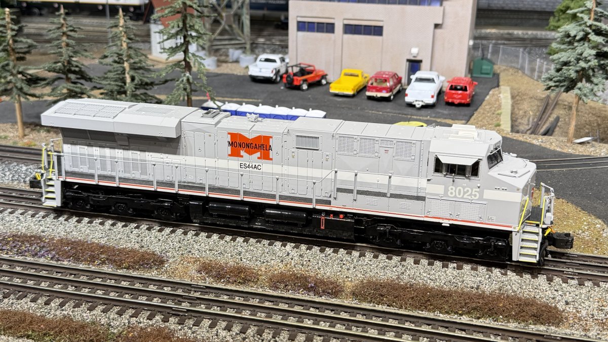 Norfolk Southern Heritage - Monongahela ES44