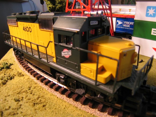 Chicago & Northwestern GP-38 Diesel Locomotive #4600
