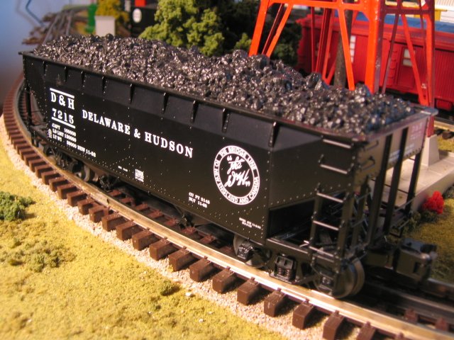 Delaware & Hudson 50 Ton Offset Hopper