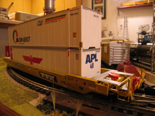 TTX Trailer Train Husky Stack