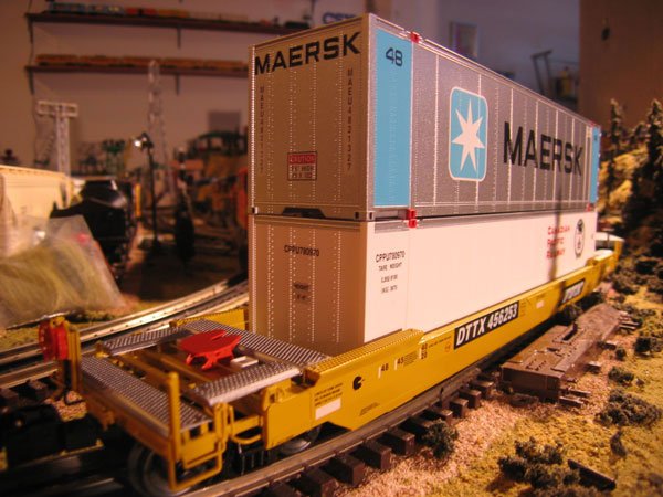 TTX Trailer Train Husky Stack
