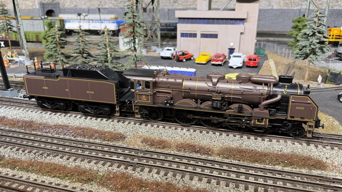 Orient Express 2-3-1 Pacific Steam Engine
