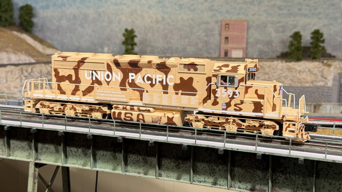 Union Pacfic SD40-2 Diesel Engine w/Proto-Sound 2.0
