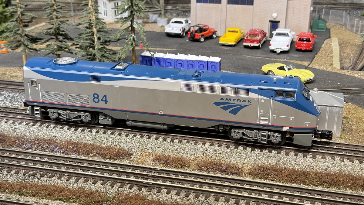 Amtrak P42 Genesis
