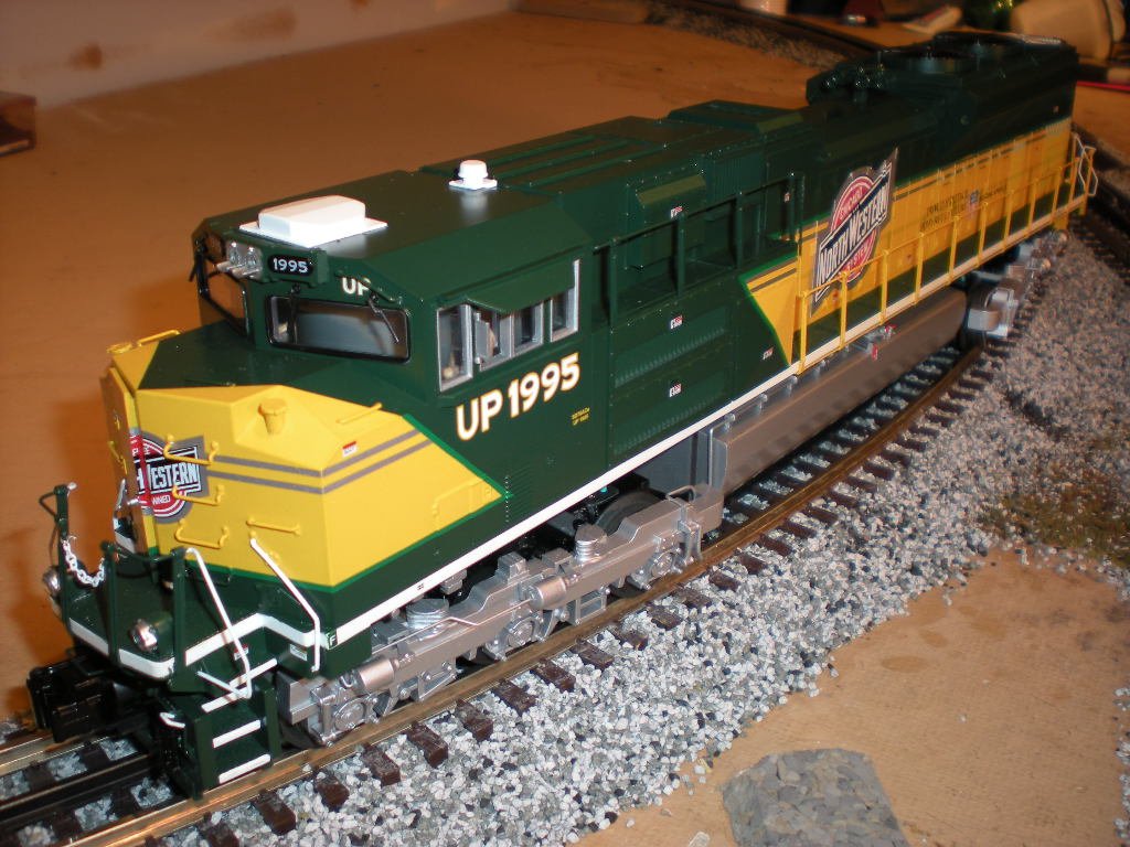 Chicago Northwestern SD70ACe Diesel Heritage Set w/Proto-Sound 2.0