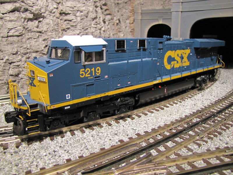 CSX ES44DC Diesel Engine #5219 w/Proto-Sound 2.0