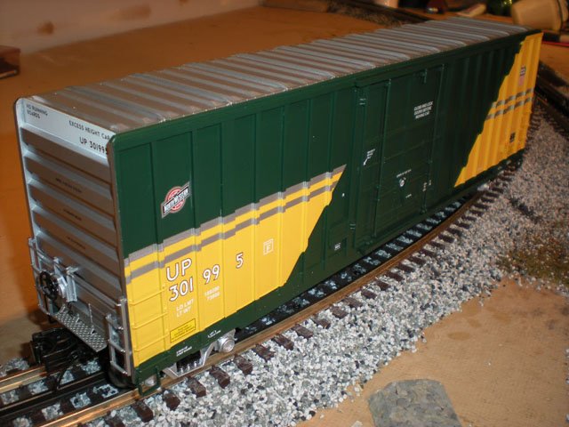 Chicago Northwestern Heritage Set 50' Hi-Cube Box Car