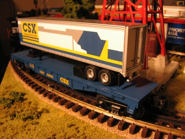 CSX Flat Car w/Trailer