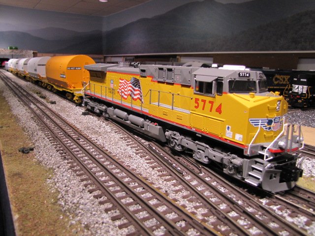 Union Pacific AC4400CW Diesel Engine #5774 w/Proto-Sound 2.0