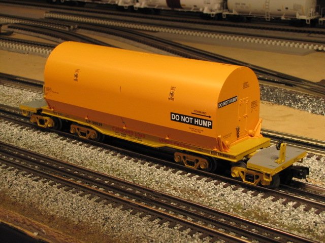 Union Pacific 47' Heavy Duty Flat Car w/Forward Segment