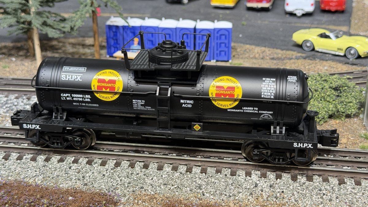 Monsanto Single Dome Tank Car