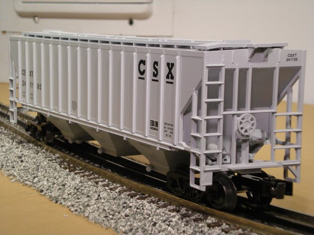CSX PS-2 Central Discharge Grain Hopper #241105