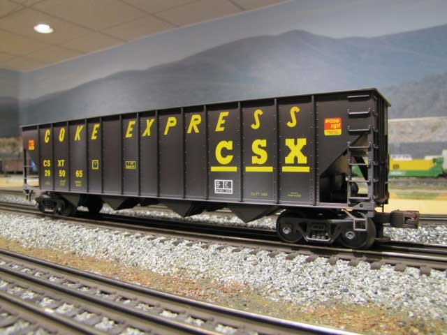 CSX 4-Bay High Side Hopper - Coke Express #295065